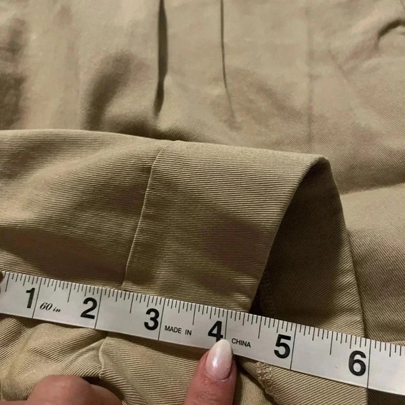 J Crew Shorts Pleated Khaki Chino 4” Inseam NWT Womens Size 10 Cotton - Picture 10 of 11